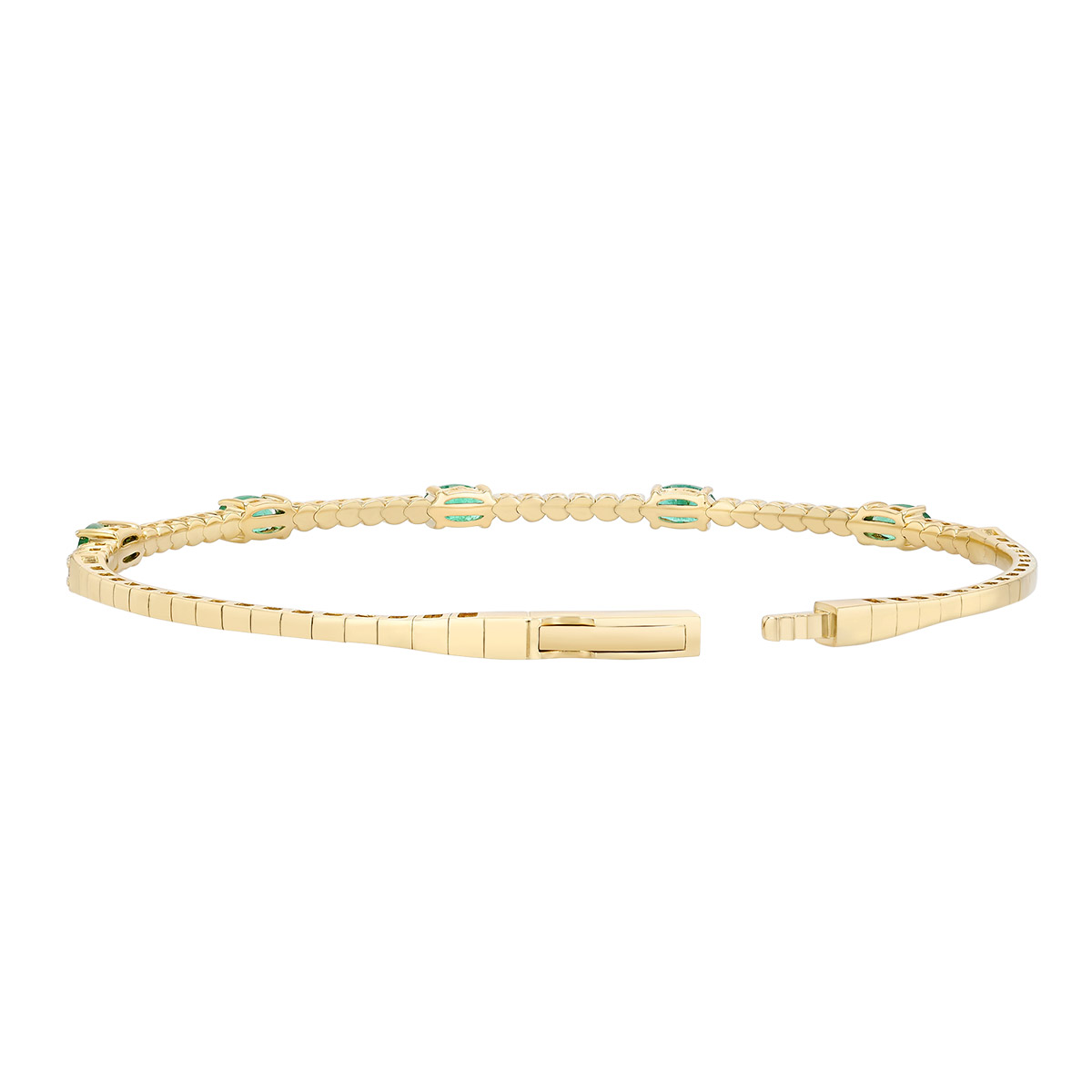 Oval Emerald & Station & Round Diamond Bracelet in Yellow Gold, 6.5