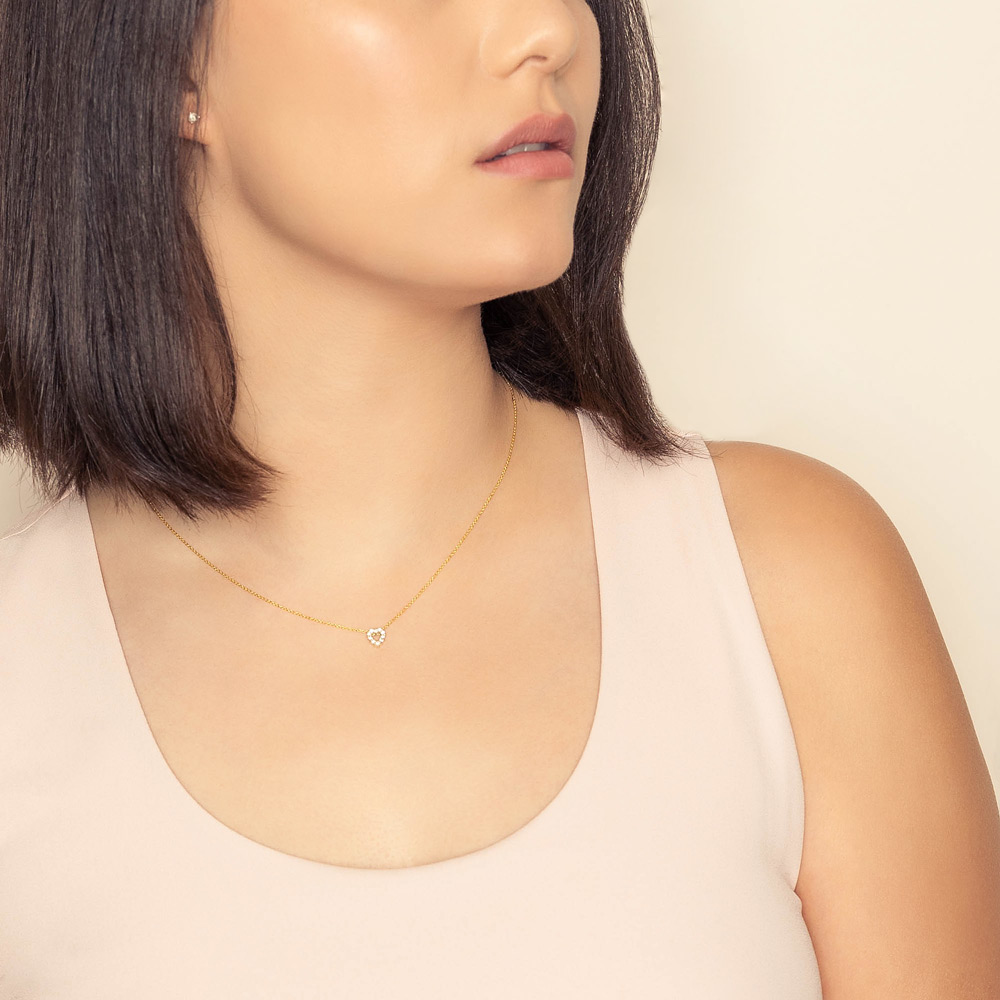 Roberto Coin Tiny Treasures Diamond Heart Necklace in 18K Gold, 0.11 cttw