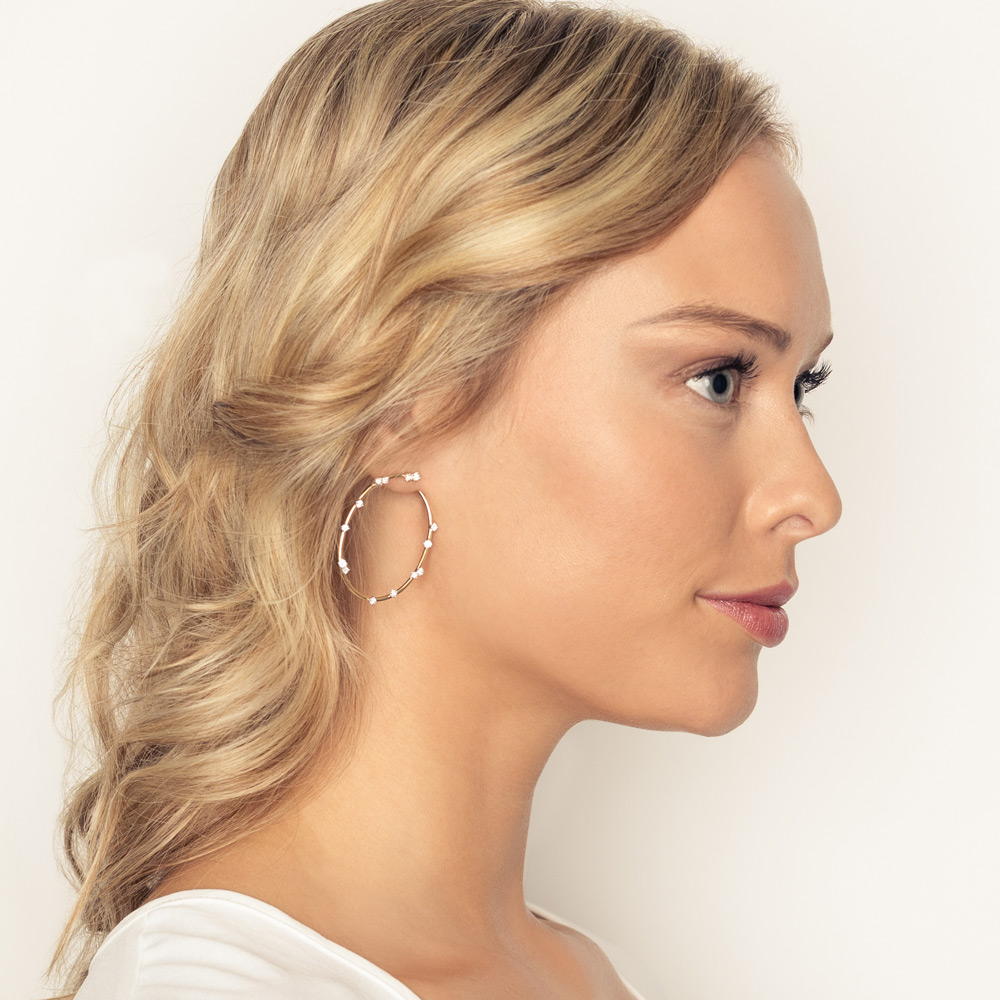 Diamond Scatter Oval Hoop Earrings in Yellow Gold