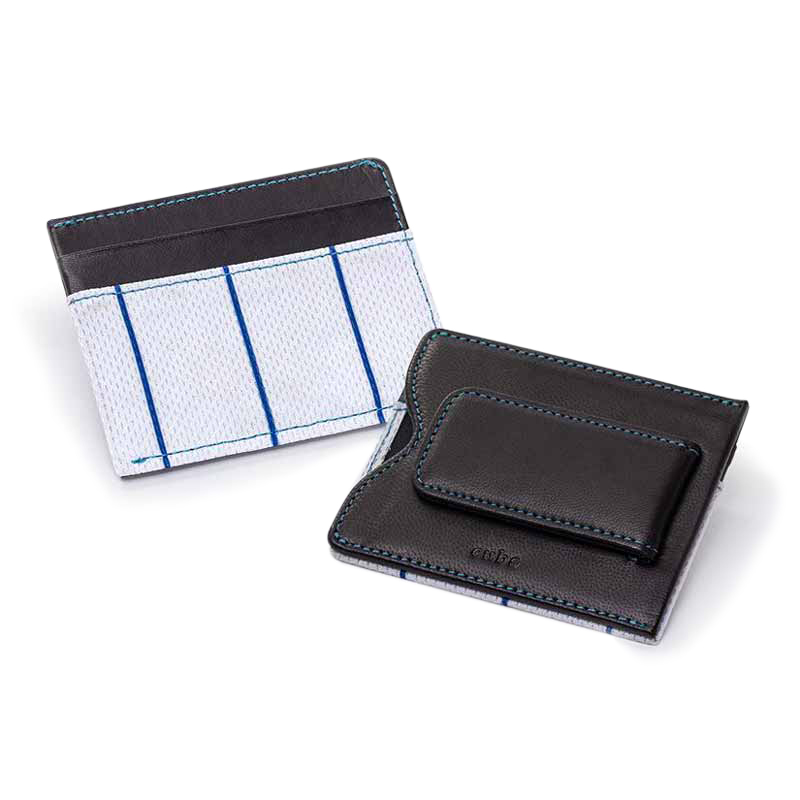 Tokens & Icons Chicago Cubs Game Used Uniform Money Clip Wallet