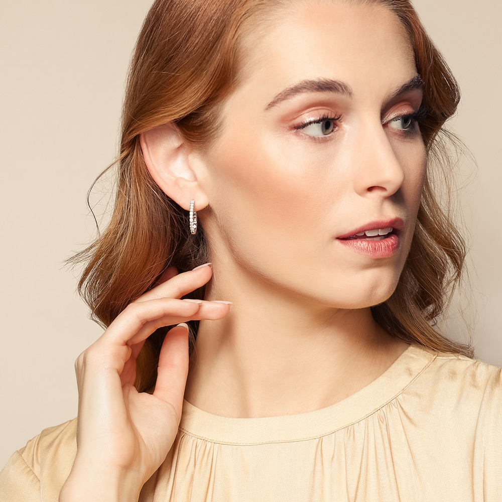 Roberto Coin Diamond Hoop Earrings in White Gold, 0.82 cttw