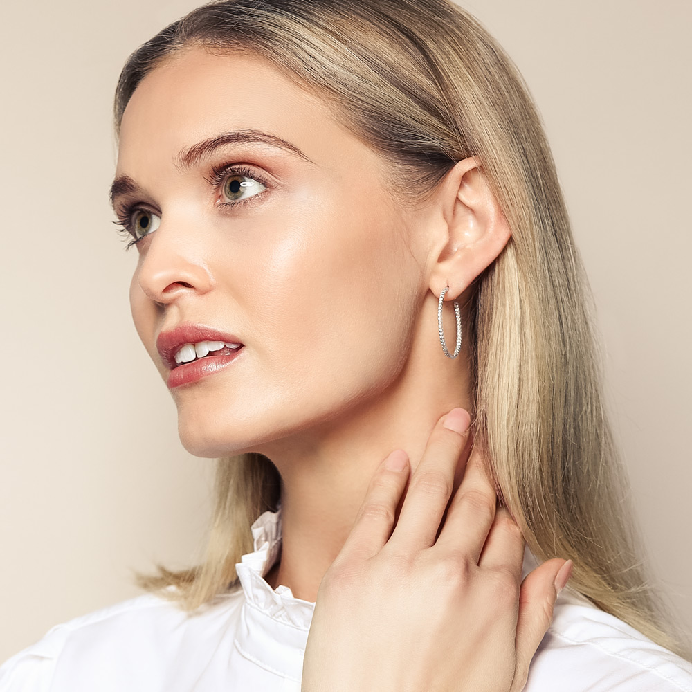 Roberto Coin Medium Inside Outside Diamond Hoop Earrings in 18K Gold, 0.98 cttw
