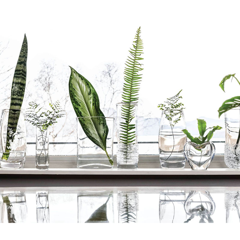 Simon Pearce Woodbury Bud Vase