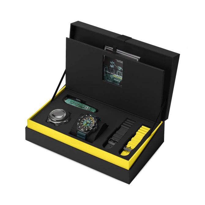 VICTORINOX　I.N.O.X.　LIMITED EDITION Victorinox I.N.O.X Limited Edition - First Class Watches Blog