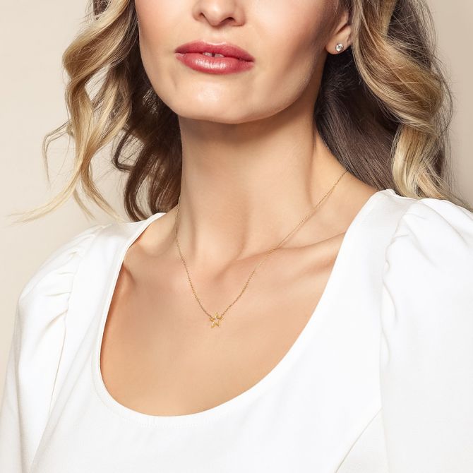 Open Star Necklace in Yellow Gold, 18