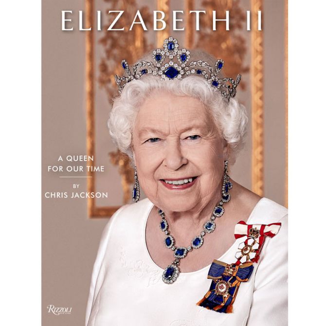 Elizabeth ll: A Queen for Our Time Book