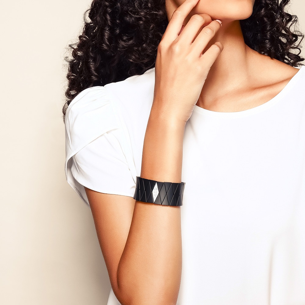 Roberto Demeglio Diva Pavé Diamond & Matte Black Ceramic Stretch Bracelet