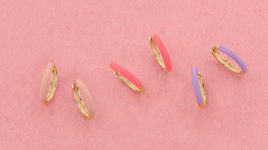 Shop Gifts Under $500