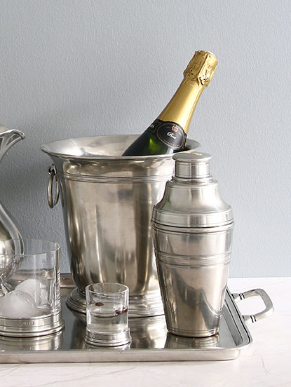 Shop Bar & Wine Accessories