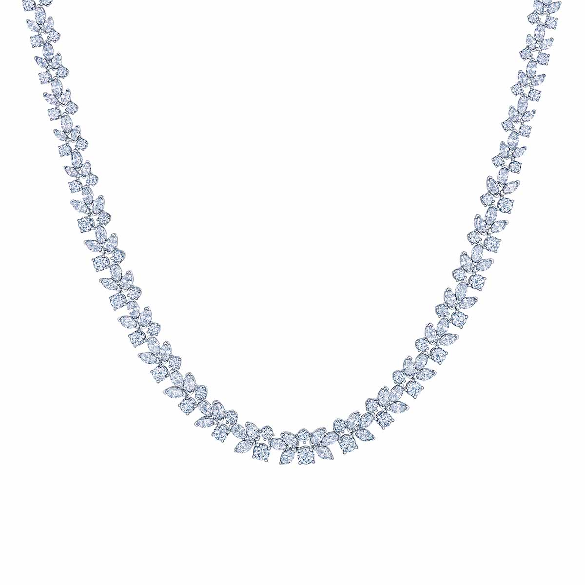 Kwiat American Beauty Diamond Necklace in Platinum