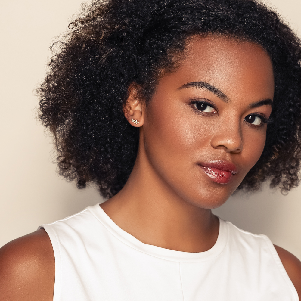 Diamond Scattered Cluster Stud Earrings in Yellow Gold