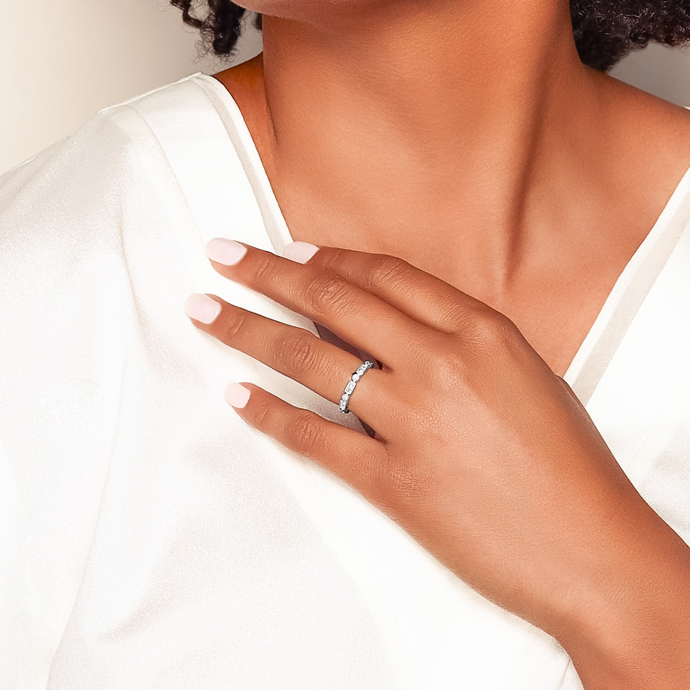 Princess Cut & Round Diamond Alternating Pattern Ring in White Gold