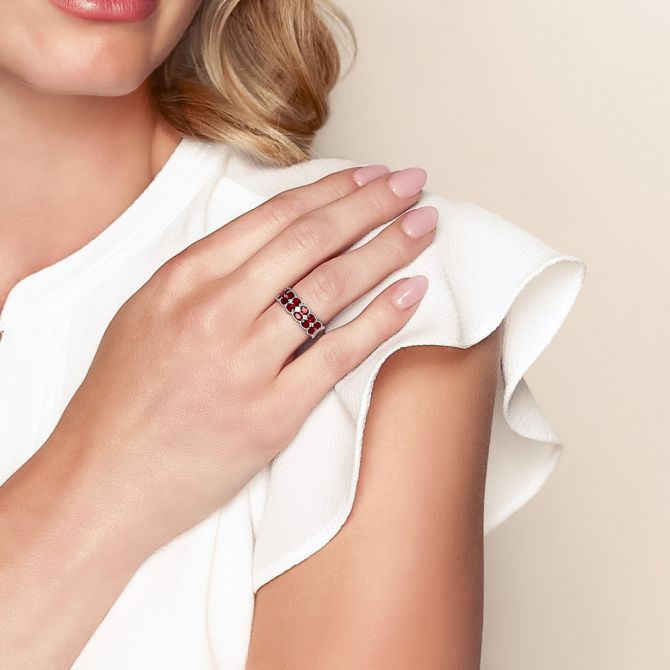 Oval Ruby Diamond Row Ring with Scalloped Milgrain Edge in