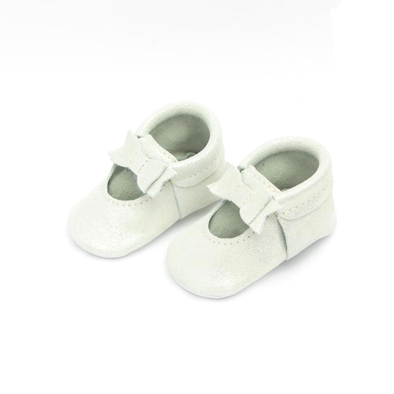 Freshly Picked Glass Slipper Ballet Flat Bow Moccasin, Size 2