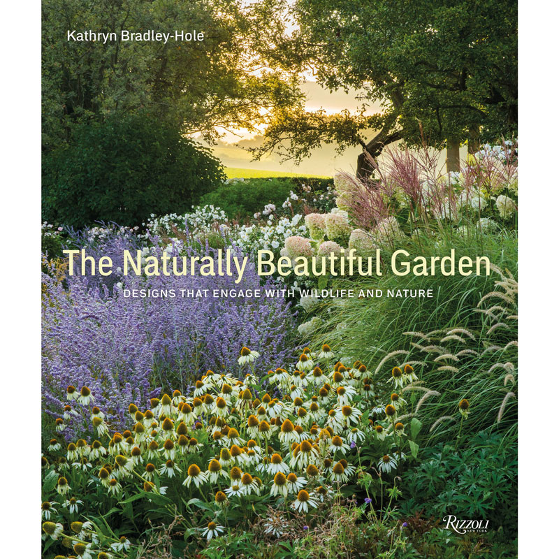 The Naturally Beautiful Garden Book