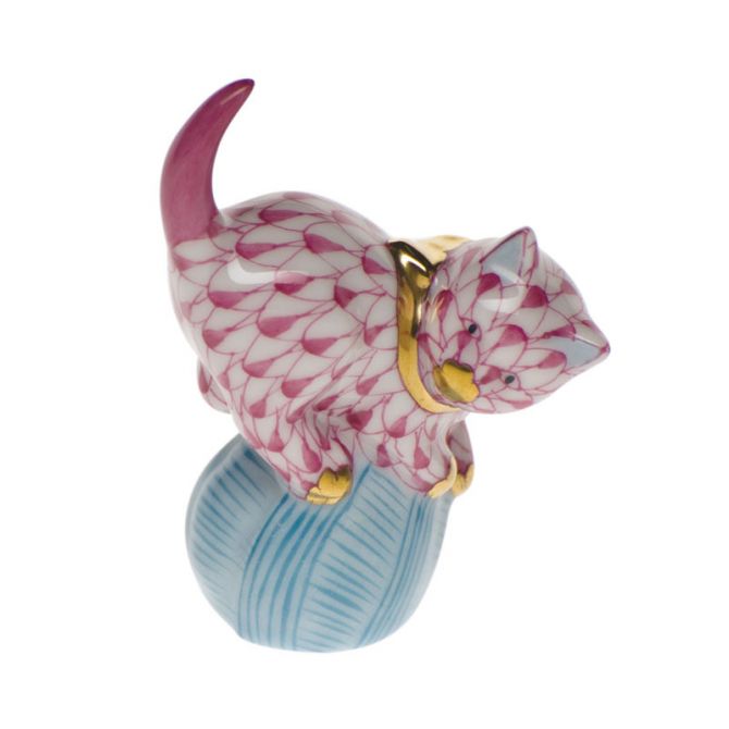 Herend Mischievous Cat, Raspberry
