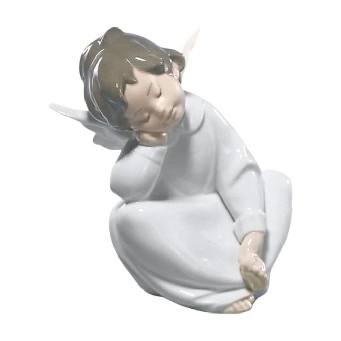 Lladro Angel Dreaming Figurine