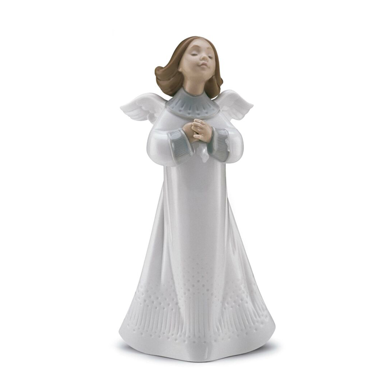 Lladro An Angel's Wish Figurine