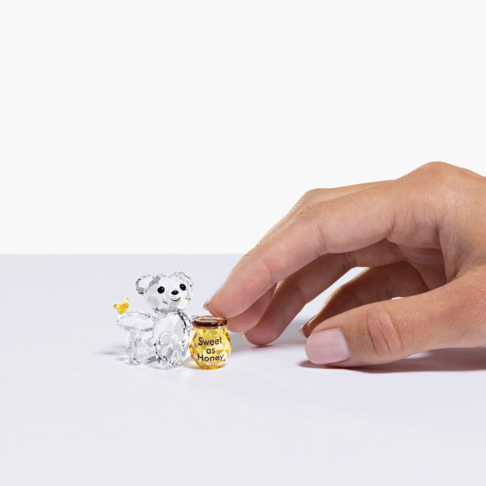 Swarovski Kris Bear, Sweet as Honey Figurine