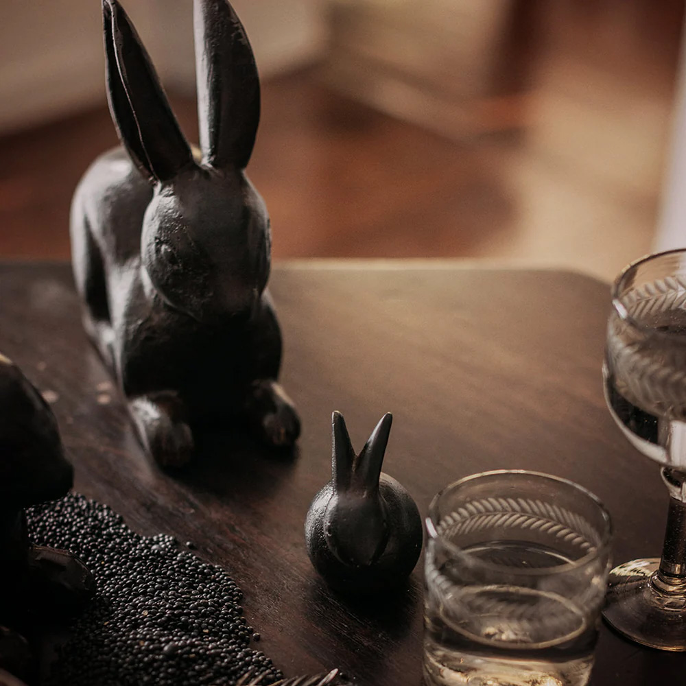 Jan Barboglio Conejito Bunny Figure