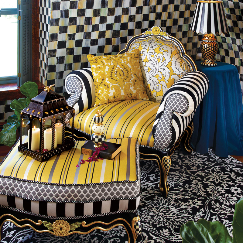 MacKenzie-Childs Quatrefoil Table Lamp, Small