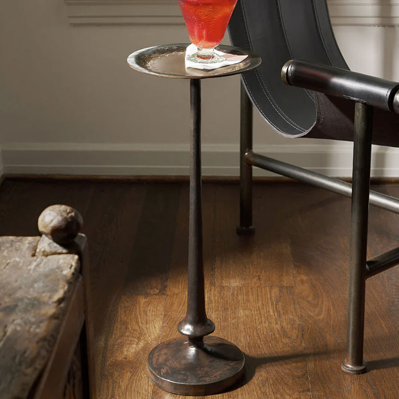 Jan Barboglio Mesita Redonda Table