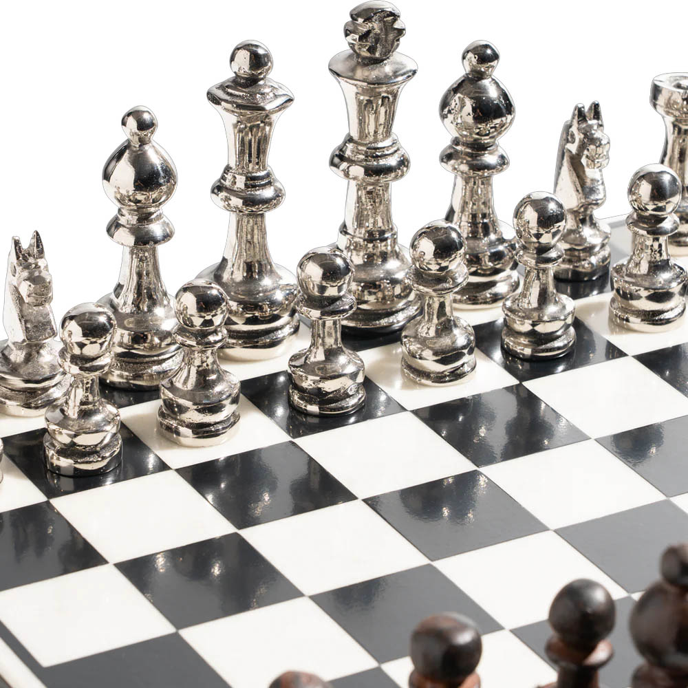 Jan Barboglio Checkmate Chess Set Game