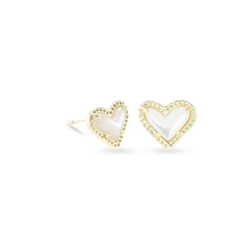Kendra Scott Ari Heart Gold Tone Stud Earrings in Ivory Mother of Pearl