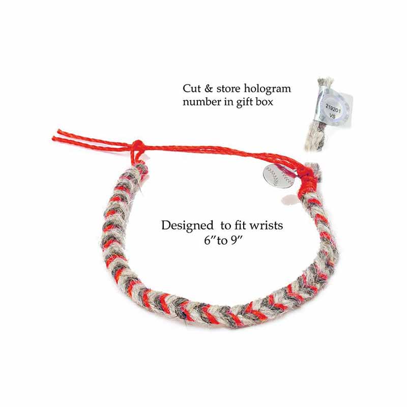 Token & Icons San Francisco Giants Game Used Baseball Yarn Friendship Bracelet