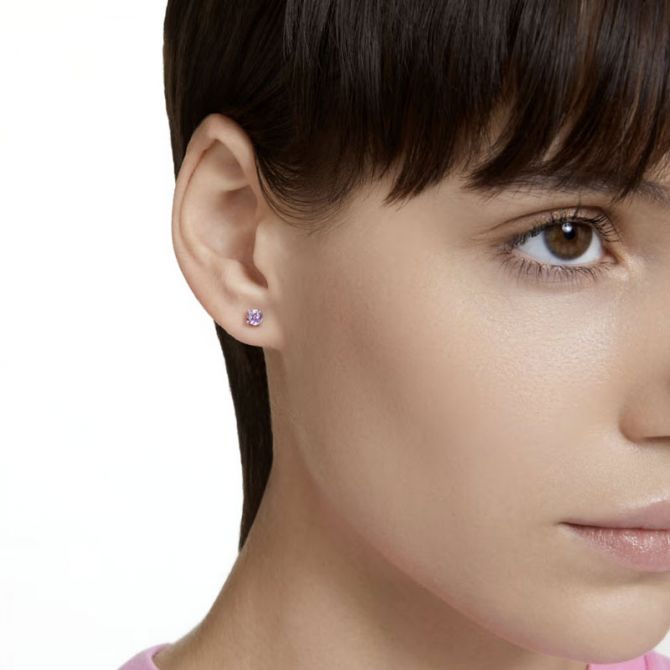 SWAROVSKI スワロフスキー Stillaスタッドピアス 追跡送料関税込