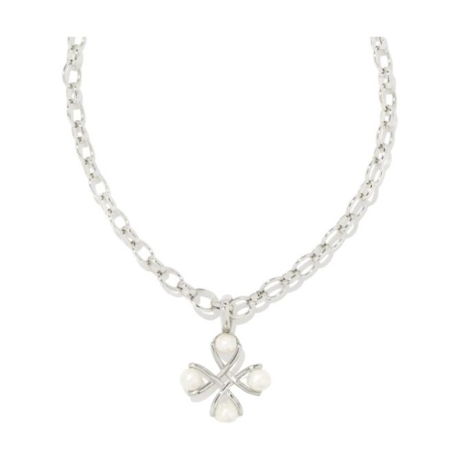 KENDRA SCOTT Elisa Ivory Pearl Pendant Necklace | Pearl pendant necklace, Pearl  pendant, Ivory pearl