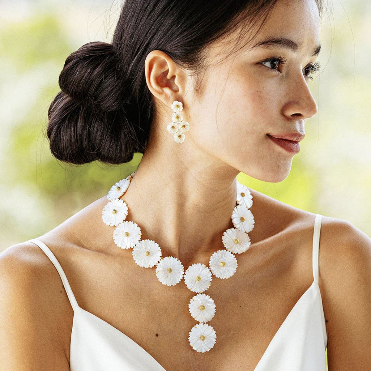 Capucine De Wulf Mermaid Garden Floral Convertible Necklace, Mother of Pearl