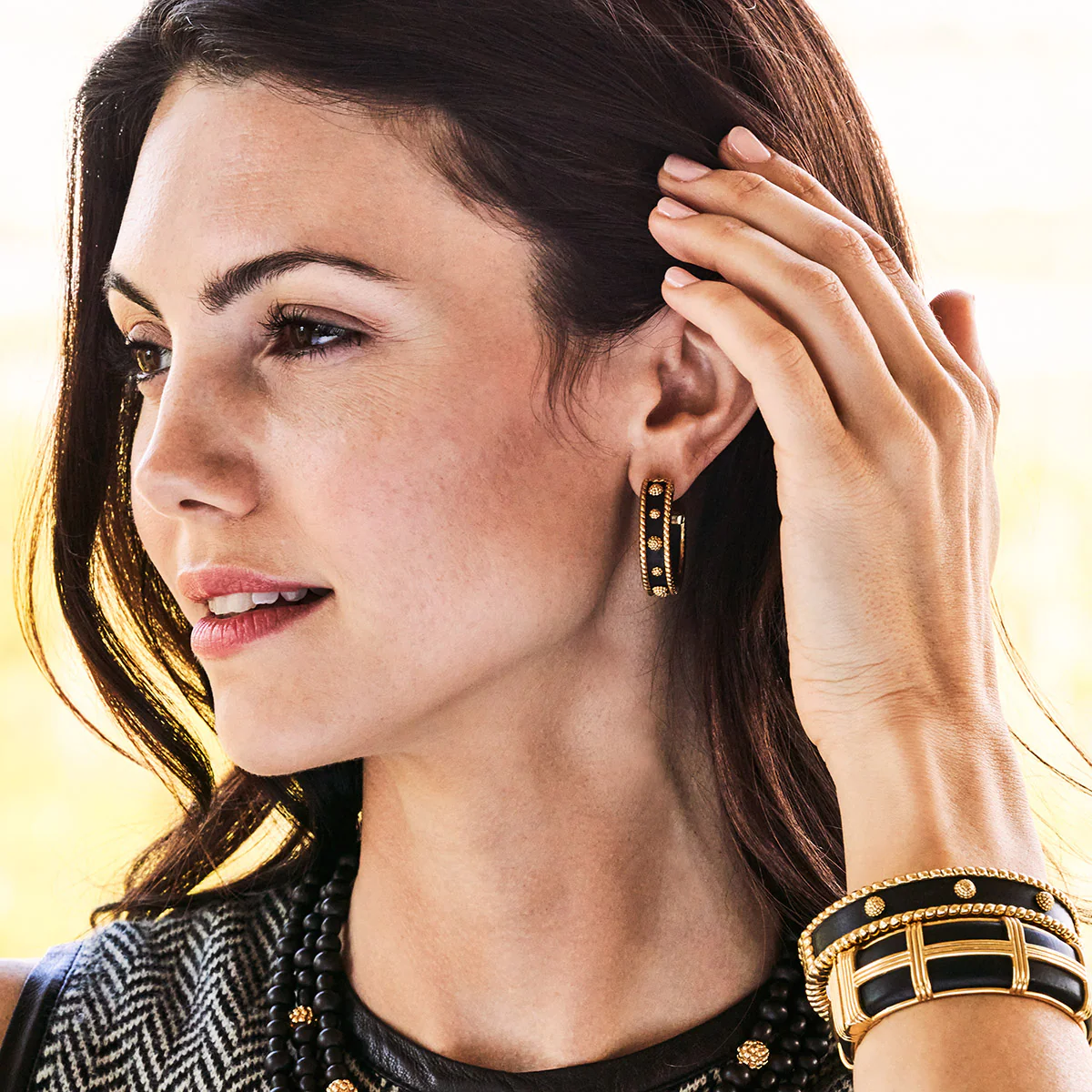 Capucine De Wulf Berry Medium Hoop Earrings, Ebony