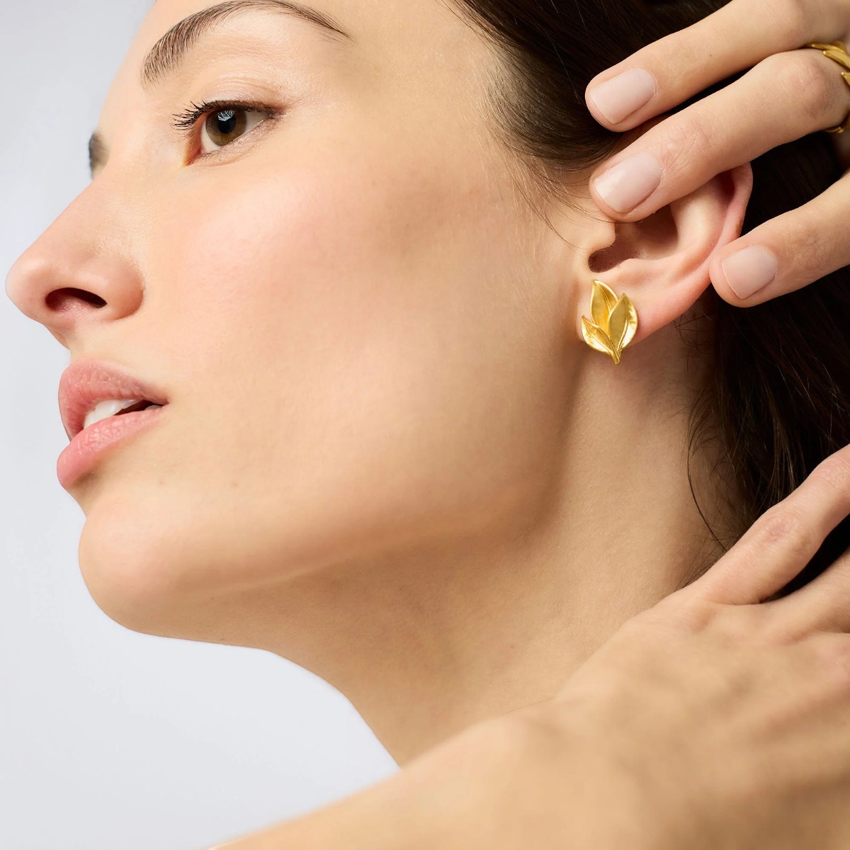 Julie Vos Willow Stud Earrings