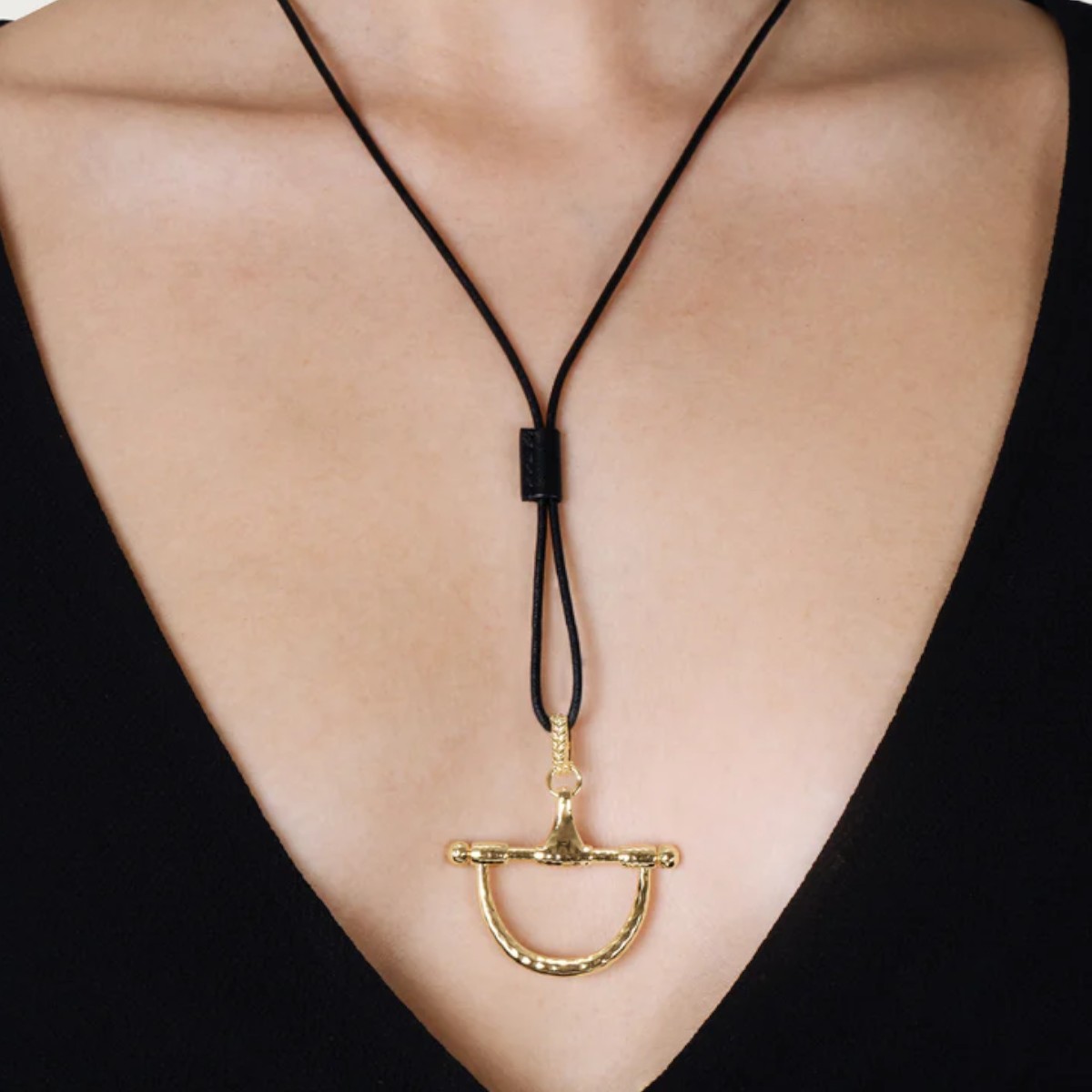Anabel Aram Medium Cheval Bit Pendant, Gold