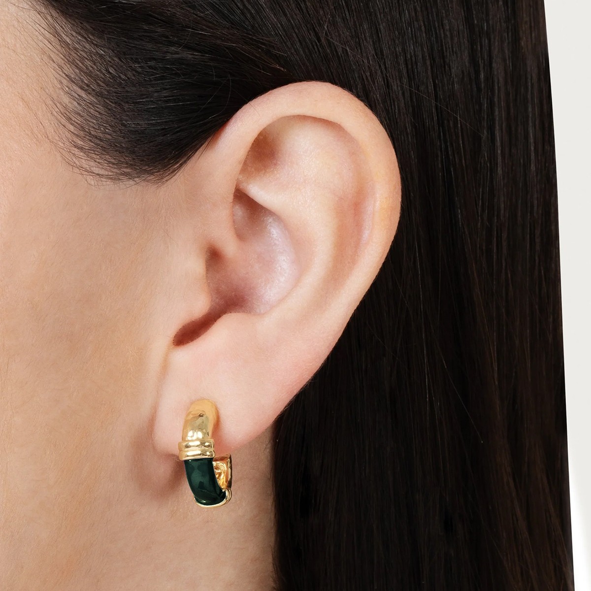 Anabel Aram Forza Huggie Hoop Earrings, Malachite