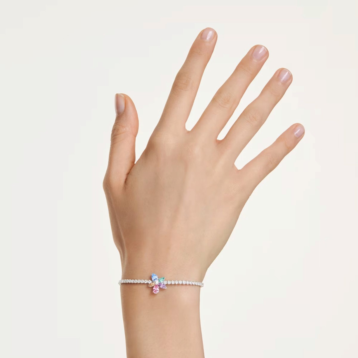 Swarovski Ariana Grande Mixed Cuts Flower Bracelet, Multicolored and Rhodium Plated