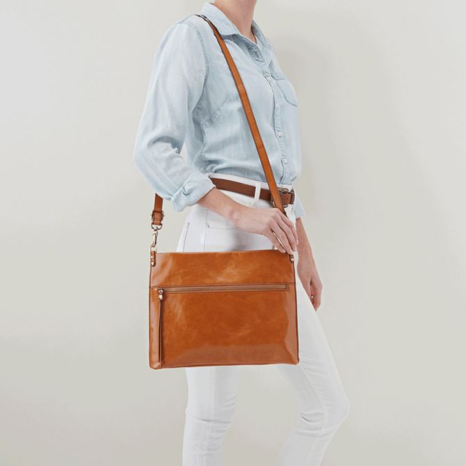 Hobo approach crossbody clearance