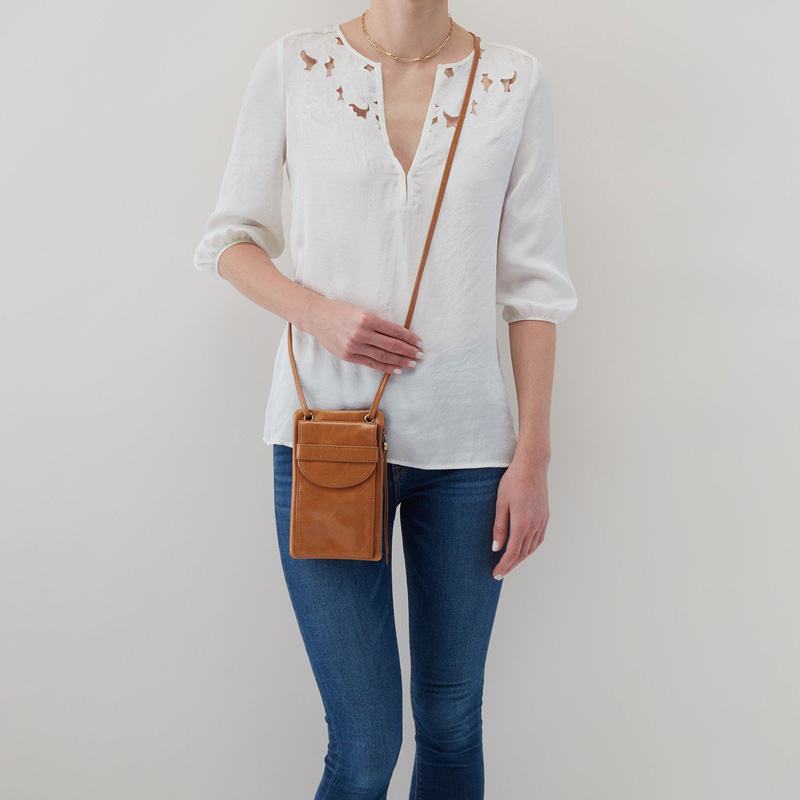 Hobo Agile Crossbody, Honey