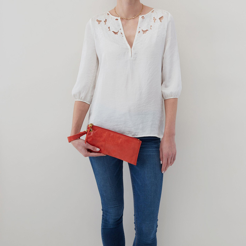 Hobo Vida Wristlet, Lava