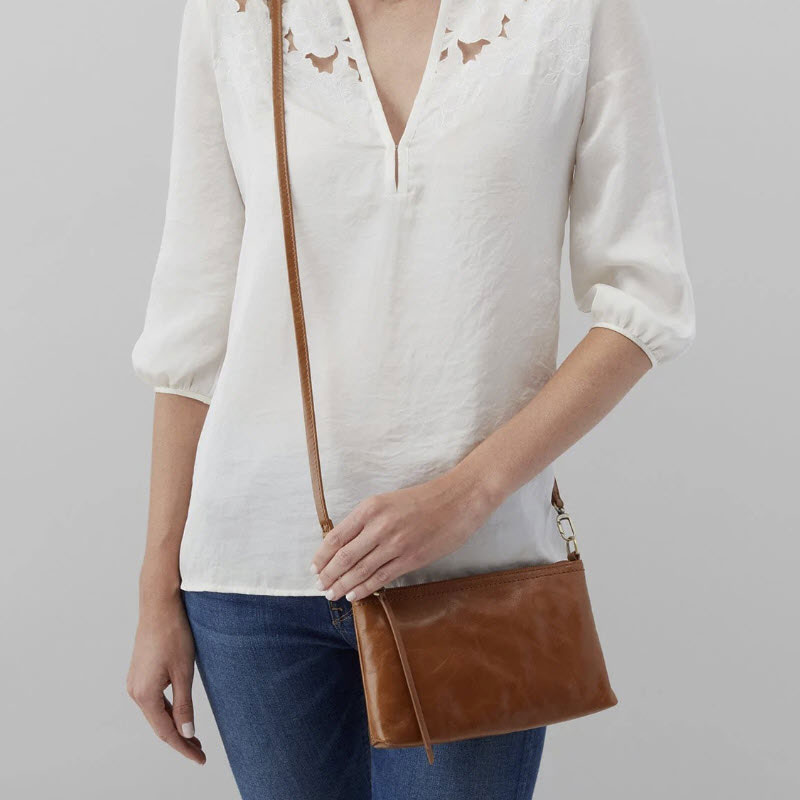 HOBO Darcy Crossbody, Truffle