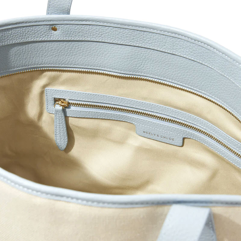 Neely & Chloe No. 62 Travel Tote, Light Blue