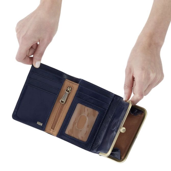 Best hobo wallet online
