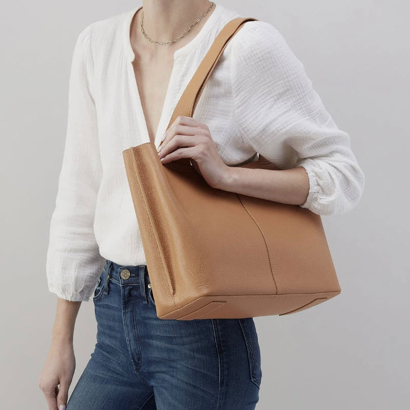 HOBO Vida Tote, Biscuit in Micro Pebbled Leather