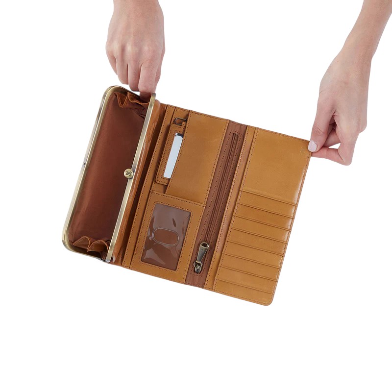 HOBO Rachel Continental Wallet, Natural