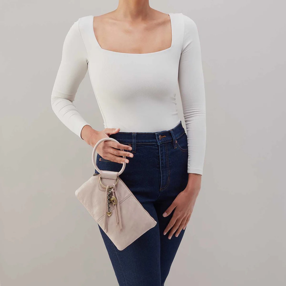 HOBO Sable Wristlet, Stone Gloss Aniline Gloss Leather