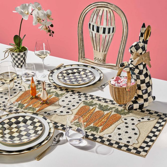 MACKENZiE-CHiLDS マッケンジーチャイルズ　飾り　テーブルランナー MacKenzie-Childs Courtly Carrot Beaded Table Runner | 72401-0058