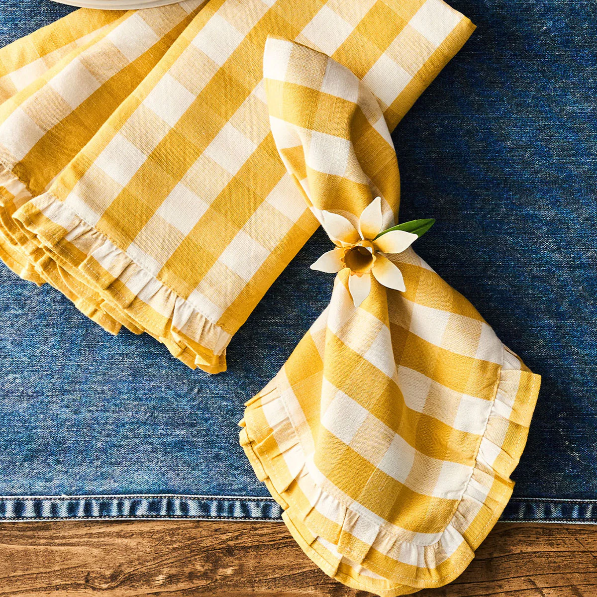 Juliska Gingham Ruffle Set of 4 Napkins, Sunshine