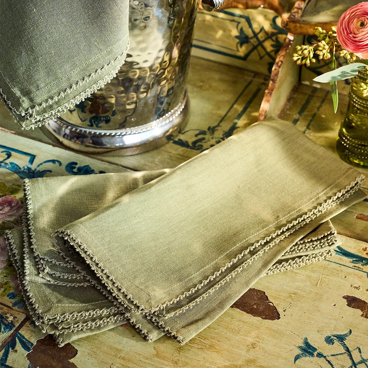 Juliska Berry Scallop Set of 4 Napkins, Sage