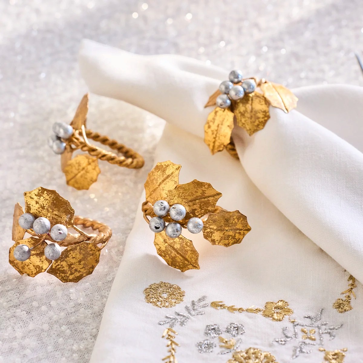 Juliska Forest Walk Holly with Berries Set of 4 Napkin Rings, Gold and Silver